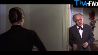 Carmen Sevilla Sexy Scene in Nosotros, Los Decentes