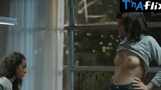 Ingrid Gaigher Breasts Scene in Segunda Chamada