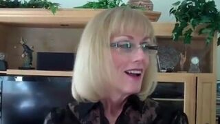 Blowjob Is Sloppy From Amateur GILF