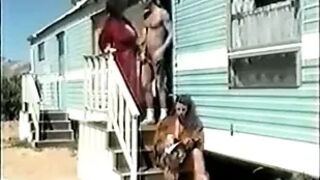 Kitten Natividad