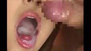 Japanese teenager cutie gets her mouth filled with cum