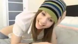 Super Cute Webcam Teen Masturbates 3