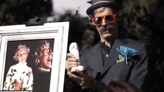 Mature widower fucks goth girl during a funeral