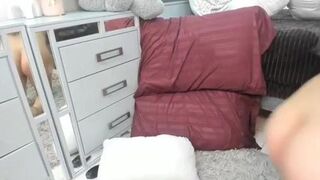 Perfect body oiled masturbation (Mia Hurley)