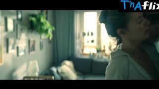 Agnieszka Grochowska Underwear Scene in Unpredictable
