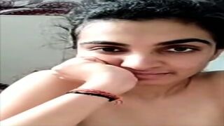 Horny Big Boobs Indian Desi Bhabhi Fingering Pussy On Webcam