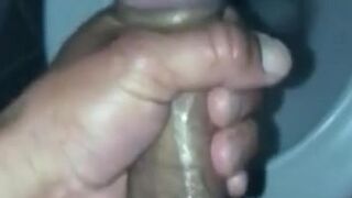 Dump of big load with wank I slow mo