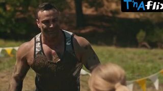 Samara Weaving Sexy Scene in Smilf