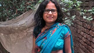 Desi wife hard-core outdoor