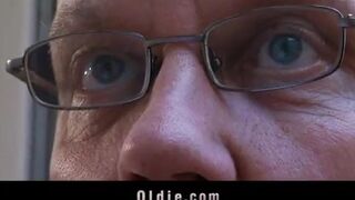 Old man tastes Natalys young pussy